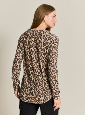 Imagen 2 del producto Sweater Cuello V Estampada