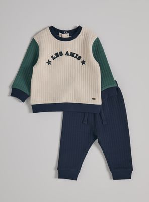 Imagen 2 del producto Conjunto Quilteado con Bordado