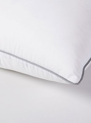 Imagen 2 del producto Almohada Feather Duo 50x90 cm