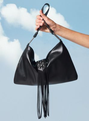 Imagen 2 del producto Cartera de Hombro Detalle Tachas y Flecos