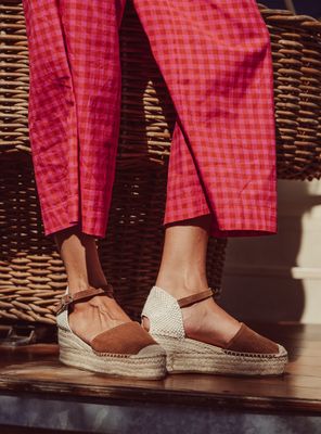 Sandalia Cuña Girona Cuero Mujer