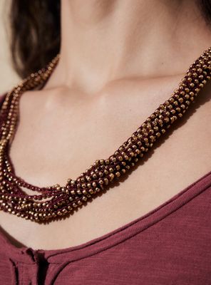 Imagen 2 del producto Collar Textil con Cuentas Doradas