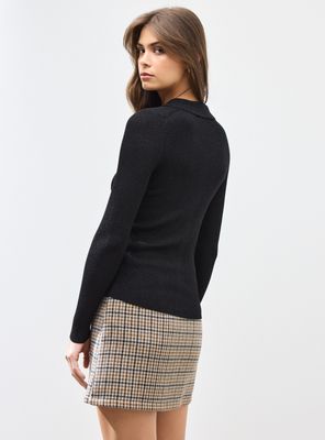 Imagen 2 del producto Polera Abotonado Cuello Polo con Hilo Metalizado