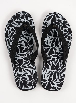 Sandalia Black Hojas Print Baja Mujer