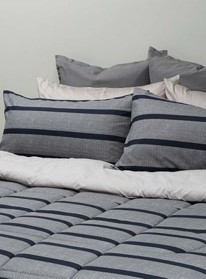 Imagen 2 del producto Plumón Soft Touch Alonso Black King