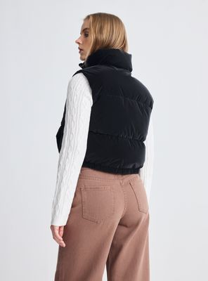 Imagen 2 del producto Parka Acolchada sin Manga Cropped