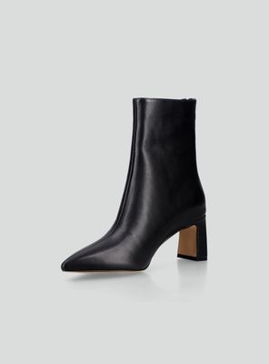 Imagen 2 del producto Botín Caña Ajustada y Cierre Cuero Mujer