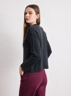 Imagen 2 del producto Chaleco con Detalle Enrollado en Cuello y Apertura