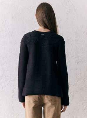 Imagen 2 del producto Chaleco con Trenzas en Pecho