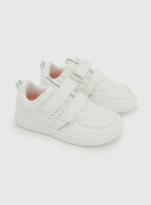 Imagen 2 del producto Zapatilla Escolar Style Dos VelcrosNiño