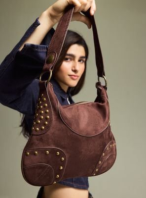 Imagen 2 del producto Cartera de Hombro Suede y Tachas