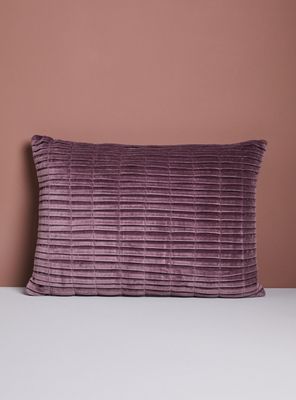 Imagen 1 del producto Cojín Olsen Pestañas 50x35 cm