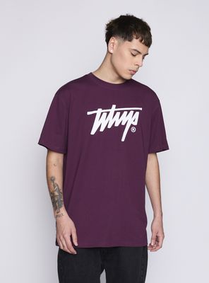 Polera Print Arte Urbano Regular Fit