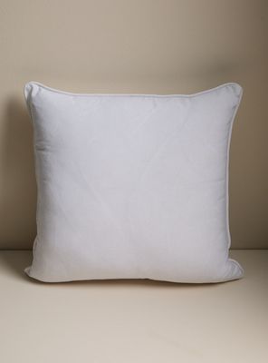 Imagen 2 del producto Cojín Flor Bordado 45x45 cm