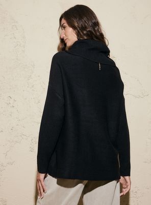 Imagen 2 del producto Sweater Poncho con Botones en Costados