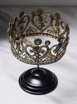 Imagen 2 del producto Corona Pedestal Normandia 16x16x20 cm