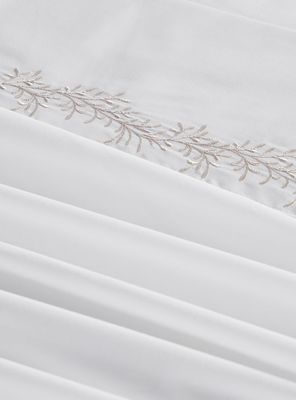 Imagen 2 del producto Sábana King Bordada Botánica Blanca 220 Hilos