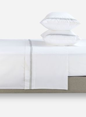 Imagen 2 del producto Juego de Sábanas 220 Hilos King Hoja