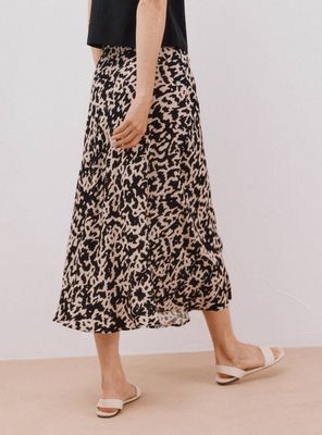 Imagen 2 del producto Falda Capa Estampada