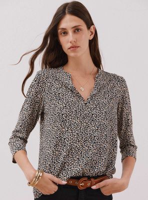 Polera Básica Escote Mão