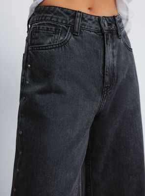 Imagen 2 del producto Jeans con Tachuelas Anchas