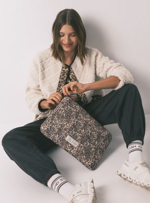 Imagen 2 del producto Funda Ordenador Nailon Animal Print