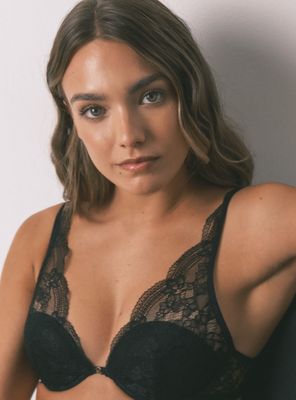 Imagen 2 del producto Sostén Intuitive Halter Relleno Encaje Liso