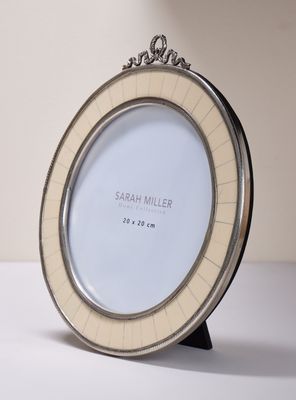 Imagen 2 del producto Marco de Fotos Redondo 25.5x2x28 cm