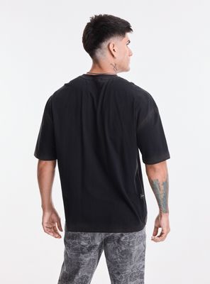 Imagen 2 del producto Polera Ed Hardy Estampado con Brillos y Spray en Costuras