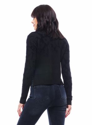 Imagen 2 del producto Sweater Cuello Alto con Aberturas en el Costado