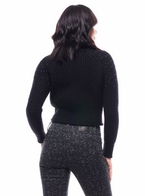 Imagen 2 del producto Sweater Punto Ingles con Perlas Metálicas en el Hombro