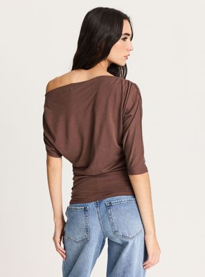 Imagen 2 del producto Polera Asimétrica