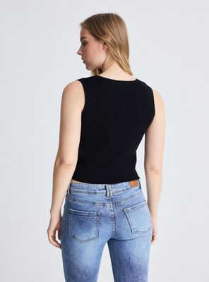 Imagen 2 del producto Polera con Lazos Frontales