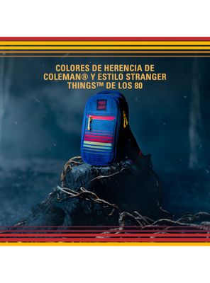 Imagen 2 del producto Soft Cooler Stranger Things 6 Latas Azul Marino
