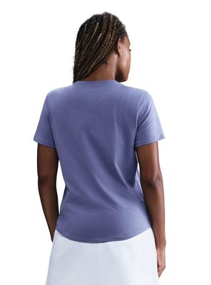 Imagen 2 del producto Polera Ligera Club Essentials Sportswear