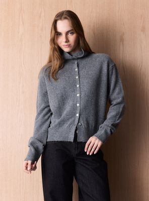 Imagen 1 del producto Cárdigan Básico Cuello Alto