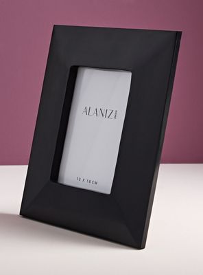 Imagen 2 del producto Marco de Fotos Negro Olsen 22x27 cm