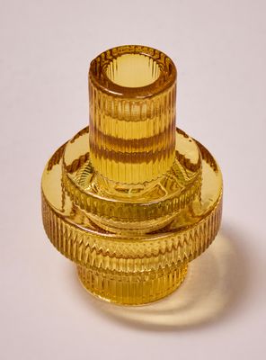 Imagen 2 del producto Candelabro Vidrio Amarillo 9x9x12 cm