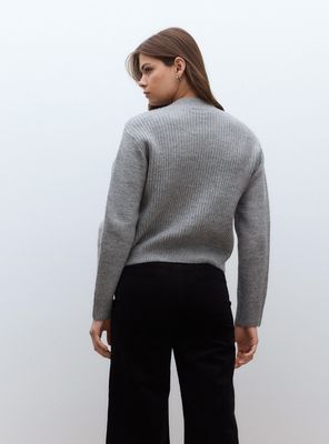 Imagen 2 del producto Sweater Trenzado con Aplicación de Perlas