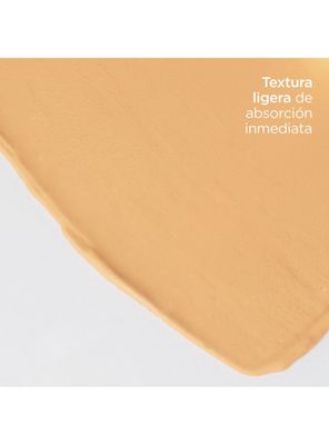 Imagen 2 del producto ISDIN Compact Light SPF50 Protector Solar Compacto con Color 10g