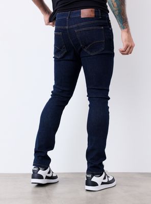 Imagen 2 del producto Jeans Básico Color Oscuro Skinny Fit