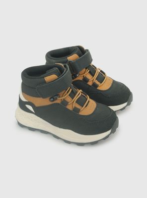 Imagen 2 del producto Botín Niño Outdoor