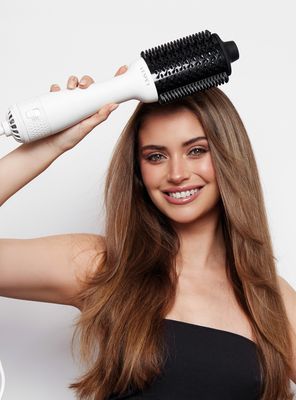 Imagen 2 del producto Cepillo Alisador 4 en 1 VH-011 Blanco