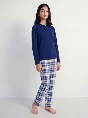 Imagen 2 del producto Pijama Match Familiar con Polera Jersey y Pant Fleece