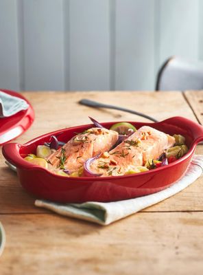 Imagen 2 del producto Pequeña Papillote Rojo Cerámica 17.5 x 30.5 cm