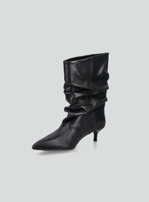 Imagen 2 del producto Botín Cuero Arrugada Mujer