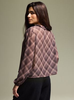 Imagen 2 del producto Blusa Estampada con Vuelos y Escote V