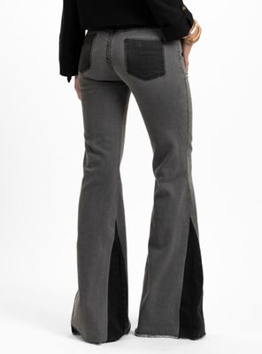 Imagen 2 del producto Jeans Flare Tiro Medio Ada Gris