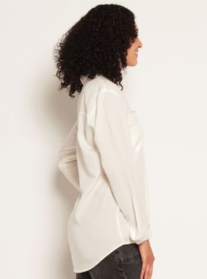 Imagen 2 del producto Blusa Manga Larga Tencel Abotonada en Delantero