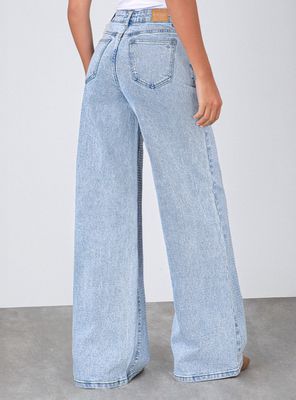 Imagen 2 del producto Pantalón Wide Leg Strass Light